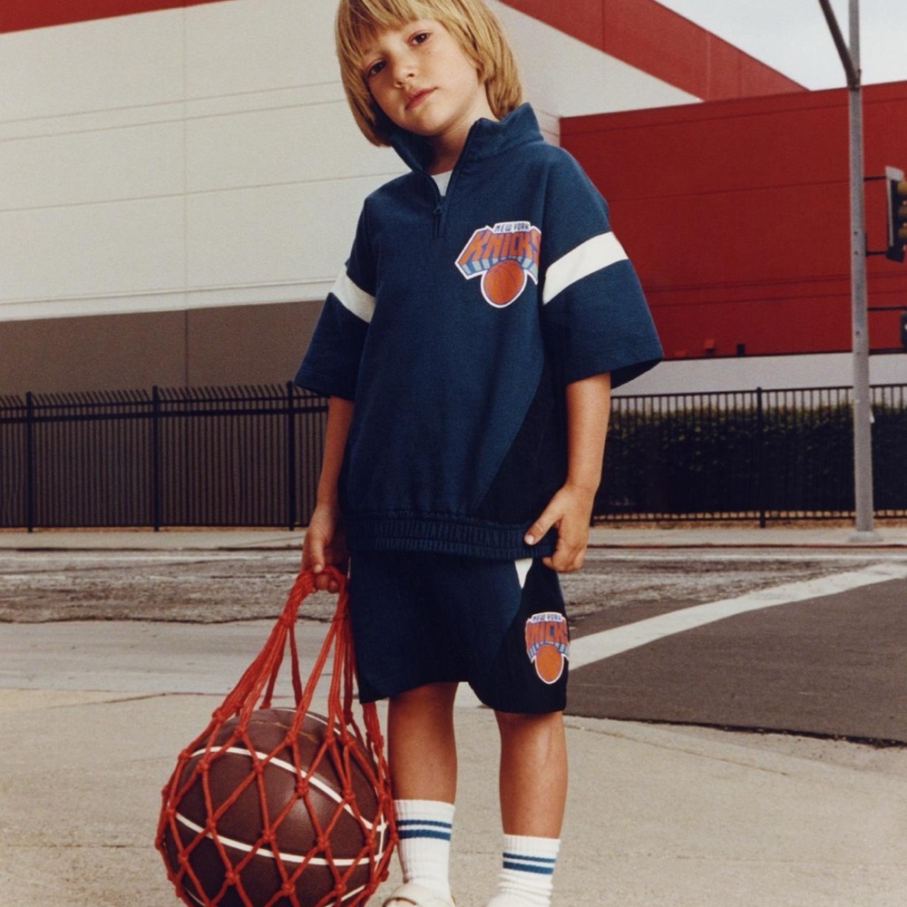 ZARA NEW YORK KNICKS NBA SHORTS